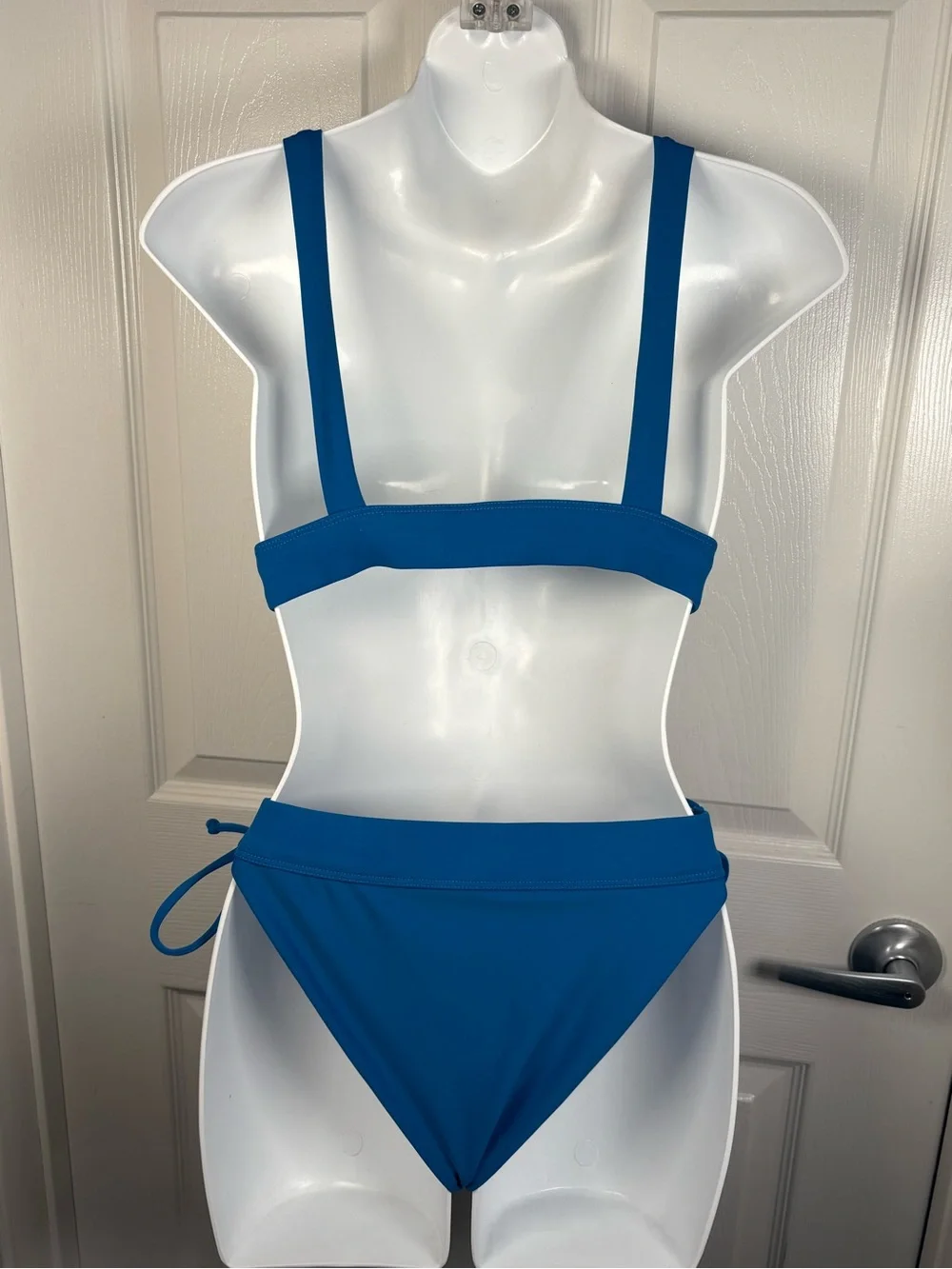 Lovers and Friends Ace Bikini Set B43 - Picture 4 of 10